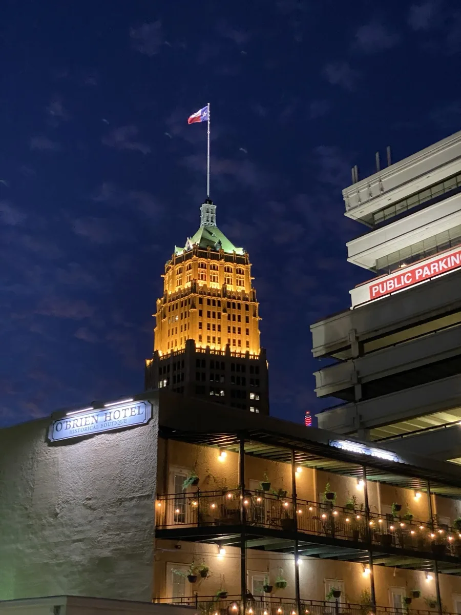 San Antonio — photograph 30 by Jesse Kanner