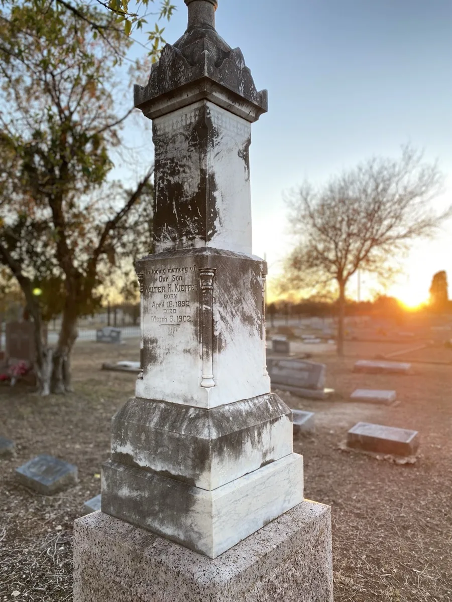 San Antonio — photograph 35 by Jesse Kanner